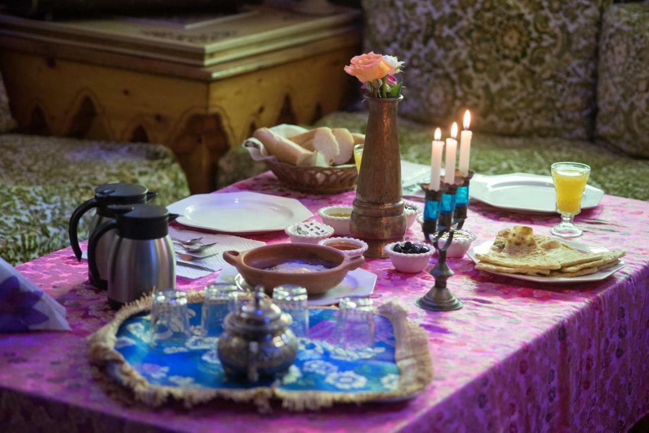 Riad Mehdi Meknès Hotel Bagian luar foto