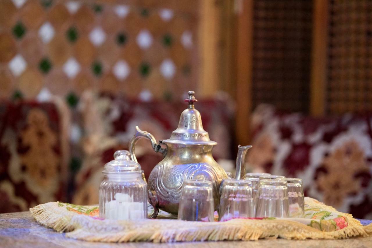 Riad Mehdi Meknès Hotel Bagian luar foto